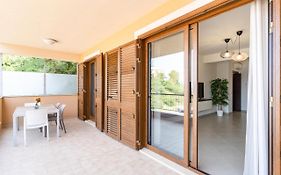 Calipso Big Apt With Sea View, Parking & Pool